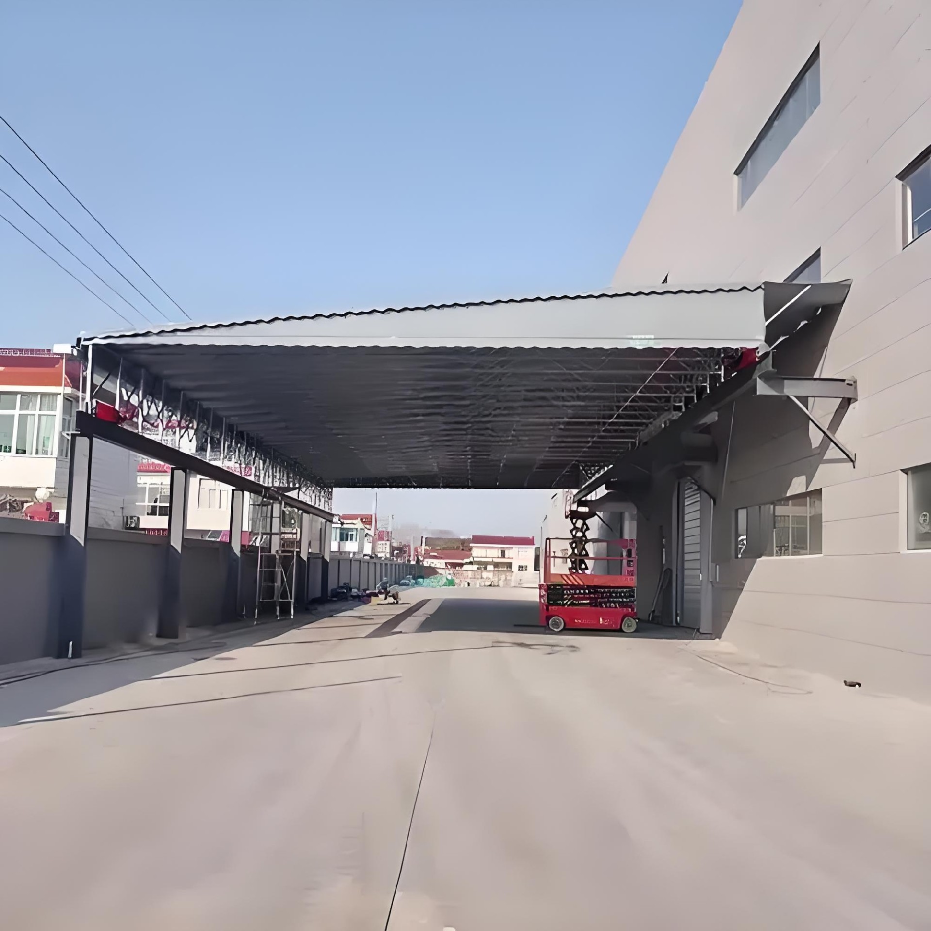 單（dān）邊（biān）立柱（zhù）電動雨棚 (4).jpg