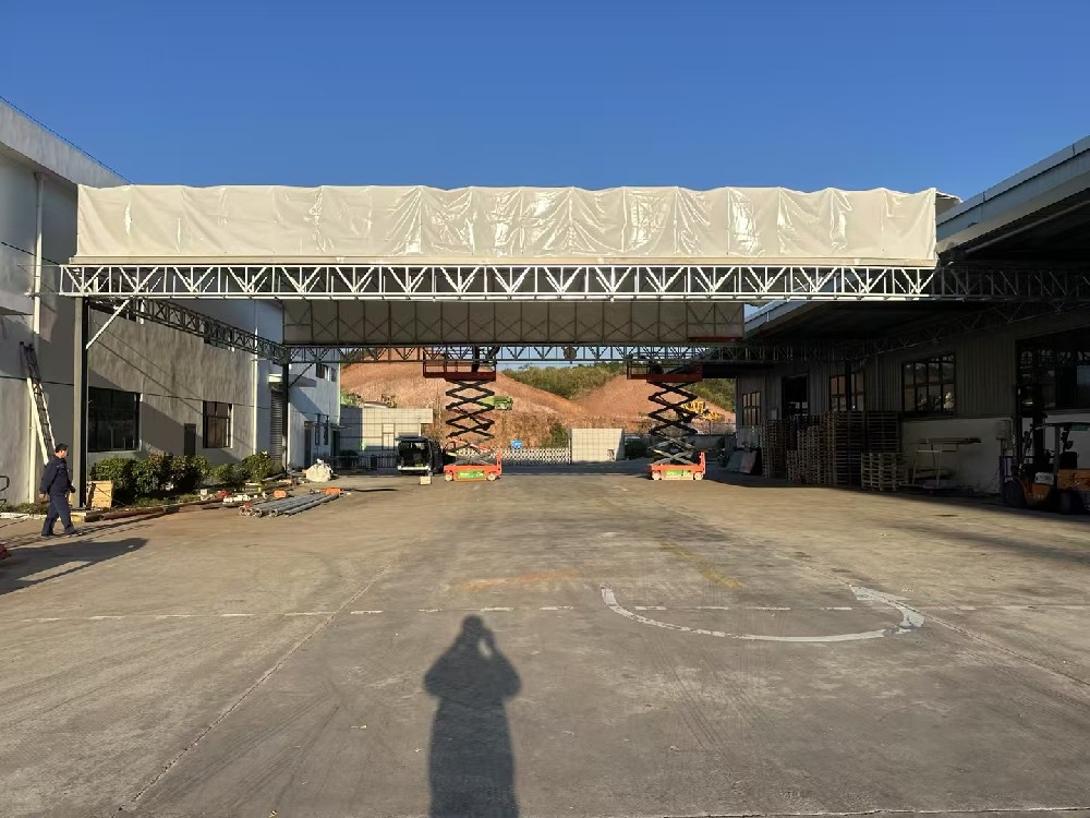 過（guò）道雨（yǔ）棚