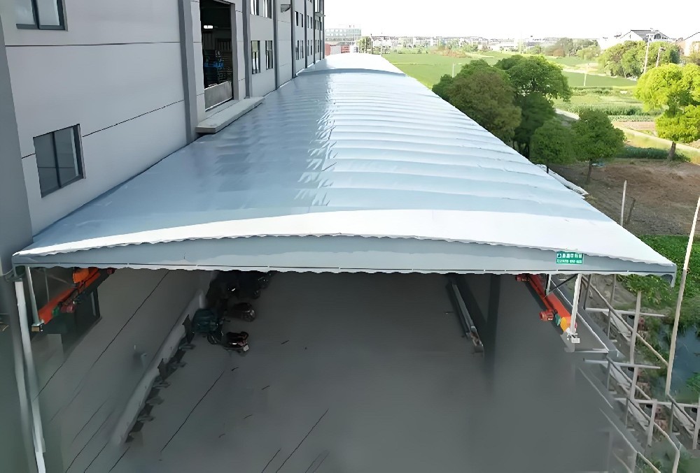 單邊立柱電動雨棚