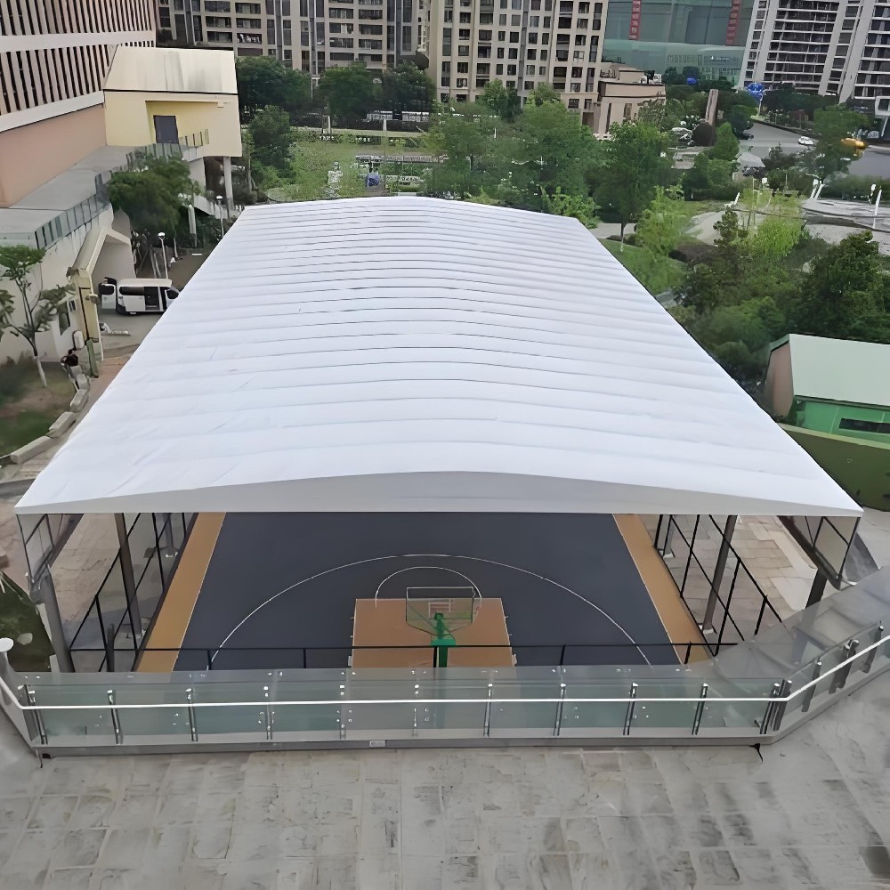 球場（chǎng）雨棚（péng）