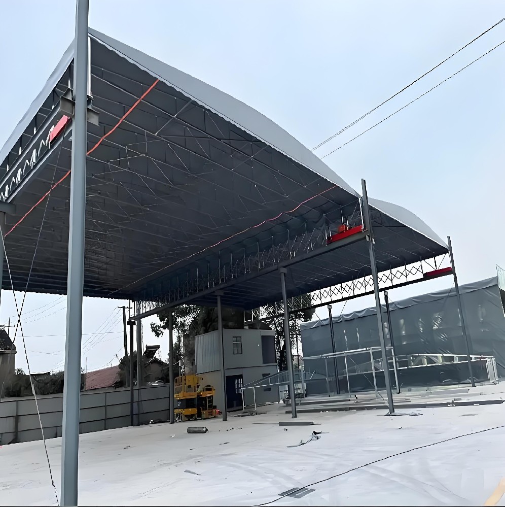 雙邊（biān）立柱雨棚