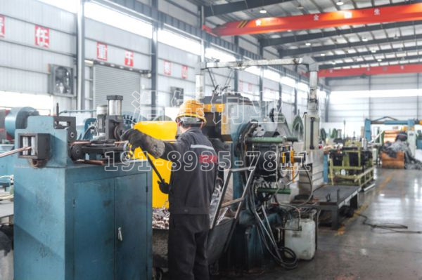 連（lián）續擠壓機（jī）生產中