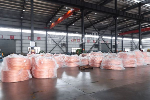 銅（tóng）杆（gǎn）倉（cāng）庫